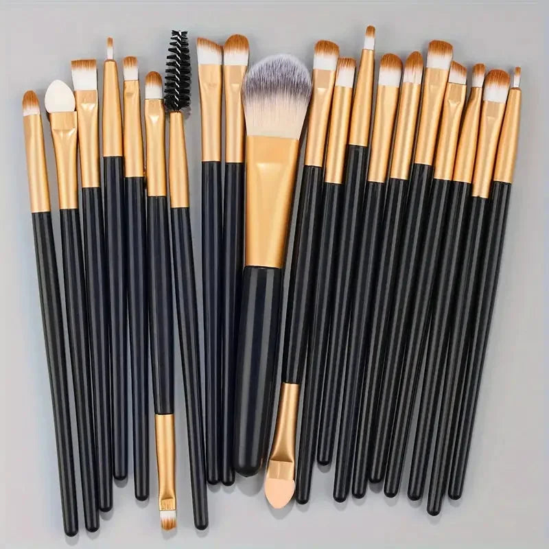 Set de 20 Brochas de Maquillaje Profesionales + Esponja de Regalo